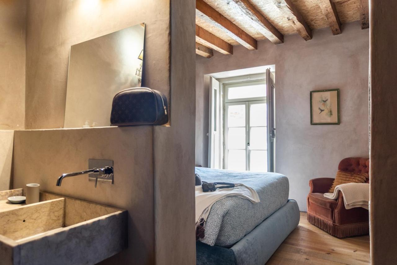 Bedroom In The 18Th Century Style Lisbon Exterior photo